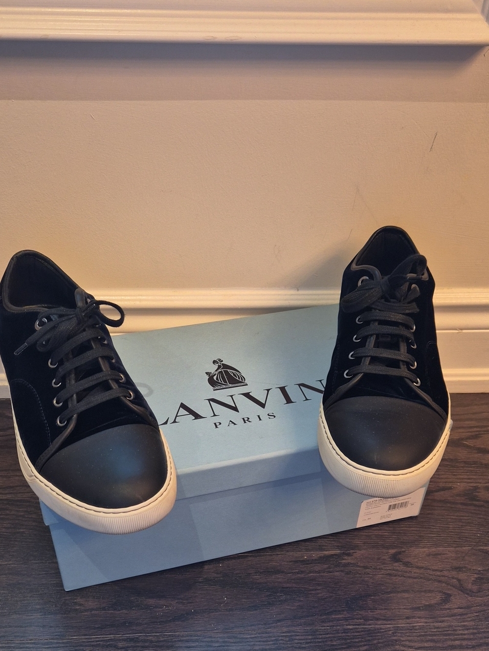 💯 Auth Lanvin Black Leather & Suede Low-Top Sneakers Size 10